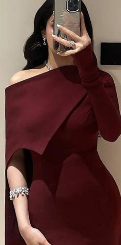 فستان ناعم للون برغندي - عنابي - XS
