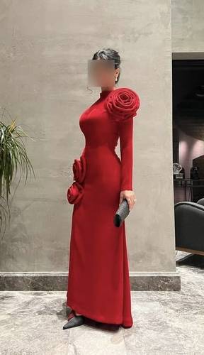 فستان احمر بخامه باربي نمط ورد  - 3XL