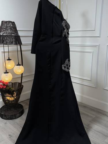 فستان بخامة الباربي بتطريز كرستال  - 3XL