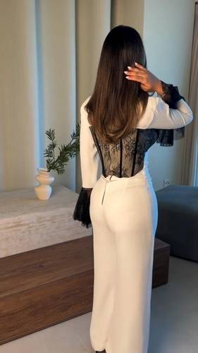 جمبسوت بظهر دانتيل بارتي - XS