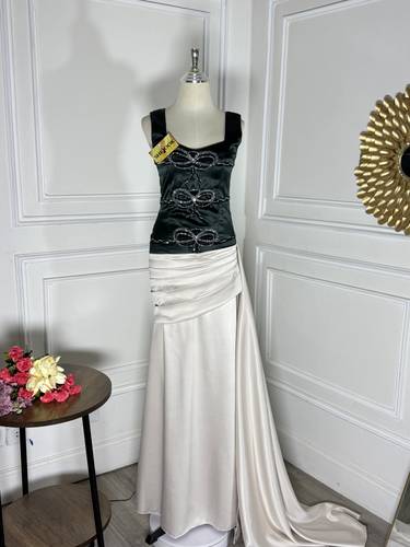 فستان سهره فيونكه تطريز - 3XL