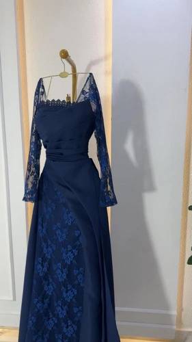 فستان سهره ناعم مزين بالدانتيل الناعم - زيتي - 3XL