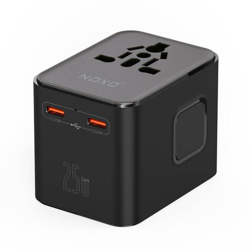 فيش السفر العالمي بقوة 25W بمخرج USB-A ومخرجين USB-C أسود من NOXO