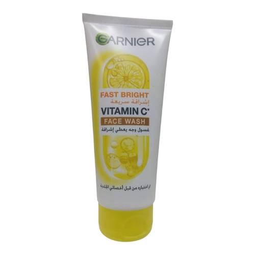 غسول الوجه بفيتامين سي يعطي اشراقة سريعة من غارنييه - 100مل  Garnier Vitamin C Instant Glow Face Wash - 100ml