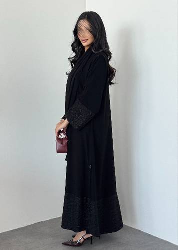 W22 | عباية Black Rose