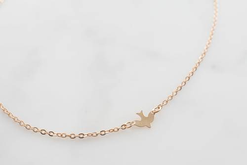 gold-bird-necklace