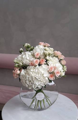 فازة ورد طبيعي 