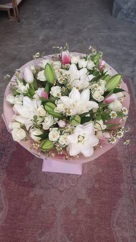 باقة ورد طبيعي