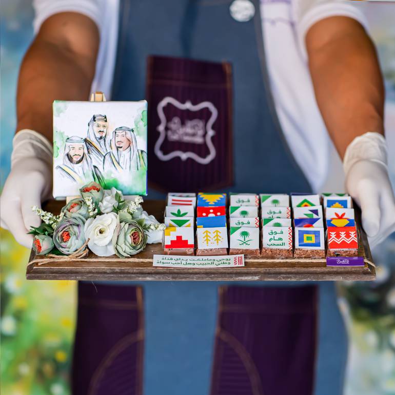 بكيج الشوكلا بلوحة الكانفس-كبير