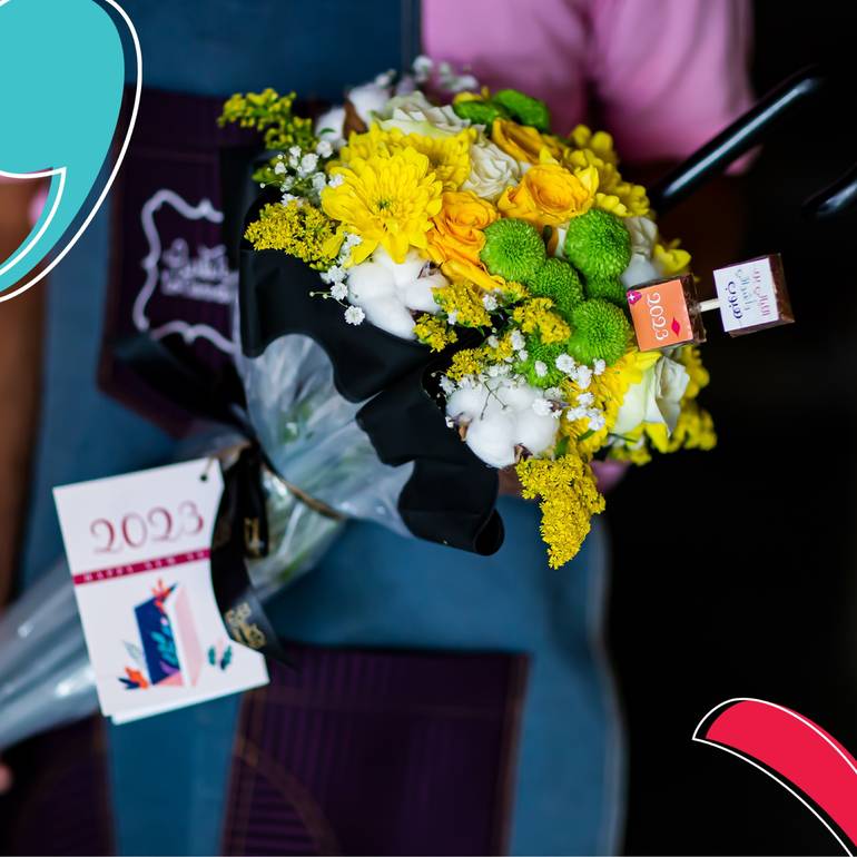 مظلة لوكنفس بالورد