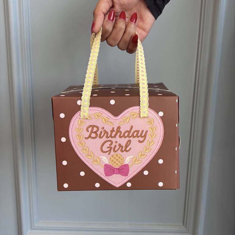 بوكس بيرثدي قيرل صغير  | Small Birthday gift box