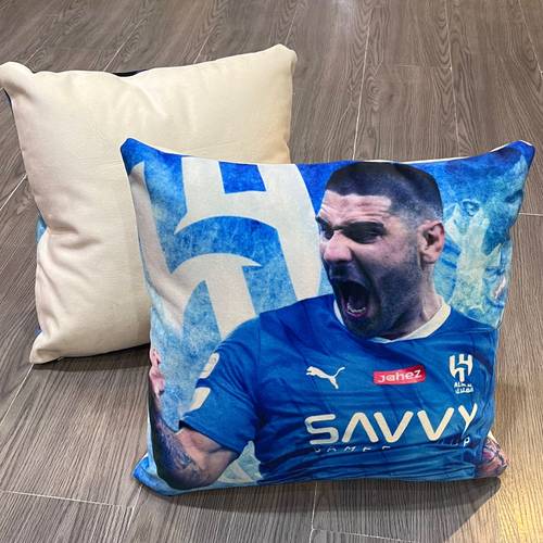 مخدة الهلال ميتروفيتش