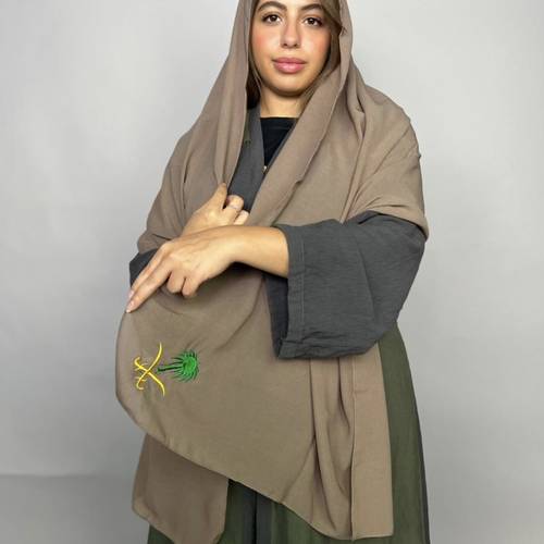 طرحة سيفين ونخلة (بني)