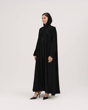 عبايه ملكي أنيقة
