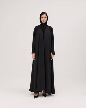 عباية مفتوحة سوداء