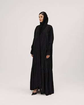 خطوط بيضاء طولية