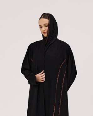 عبايات لف سوداء