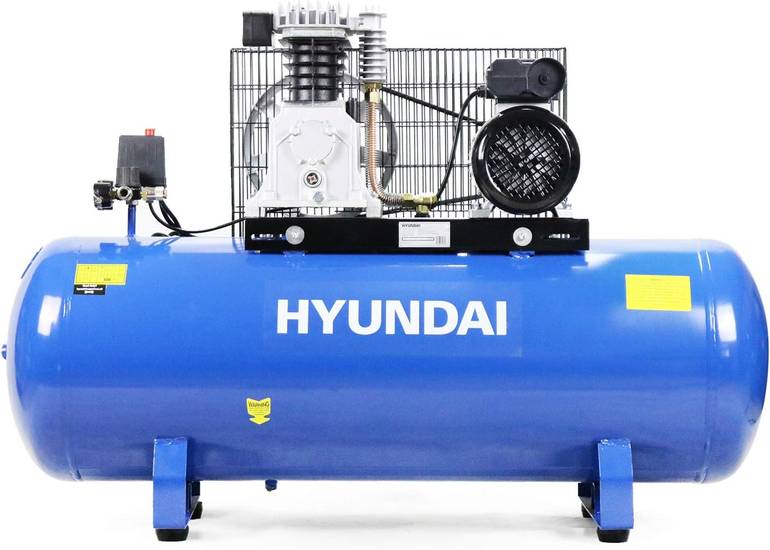 كمبروسر هواء Hyundai سعة 150 لتر - 2.5 حصان
