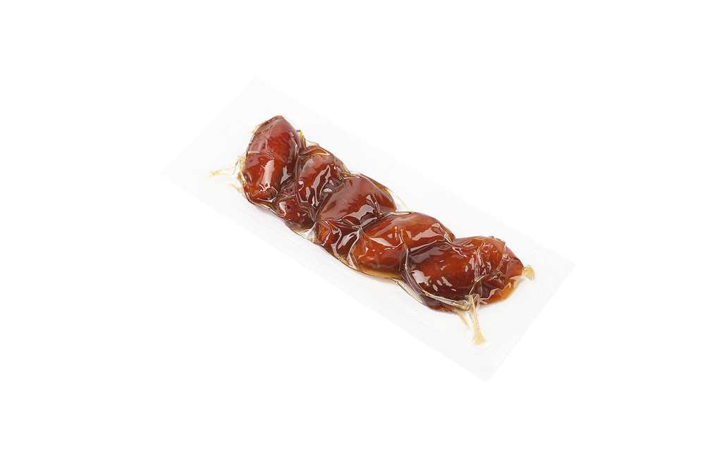 Vacuum - Packed Al-Qassim Khalas dates (strips)
