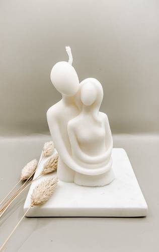 Hug candle