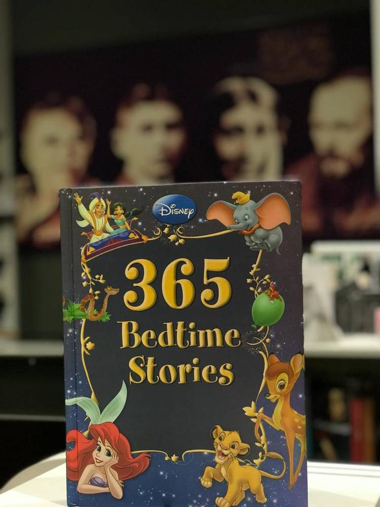 365 Bedtime Stories