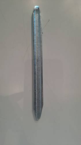 مفتاح عجل وسط 