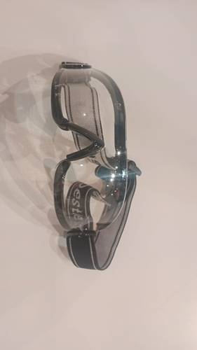 نظارة مطاط 