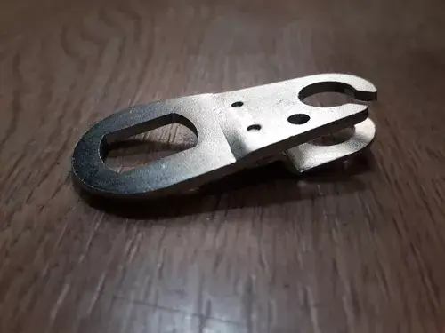 قاعدة ميزانية كلتش AX100