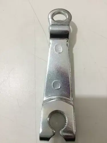 لسان فرامل خلفي AX100