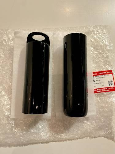 طقم كاسات تحت اسود AX100
