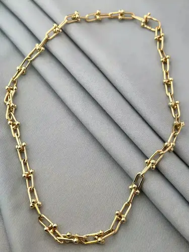 عقد جنزير ماستر 