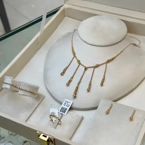 شبكة / طقم ذهب عيار21 بيانو الدوريكا 