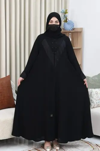 عباية كلوش ساحرة بتفاصيلها