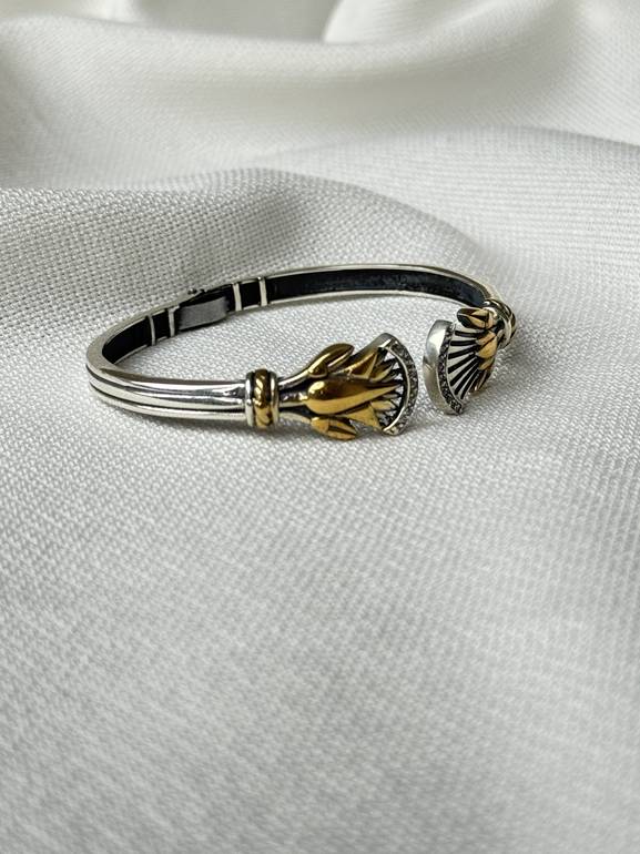Lotus Bangle