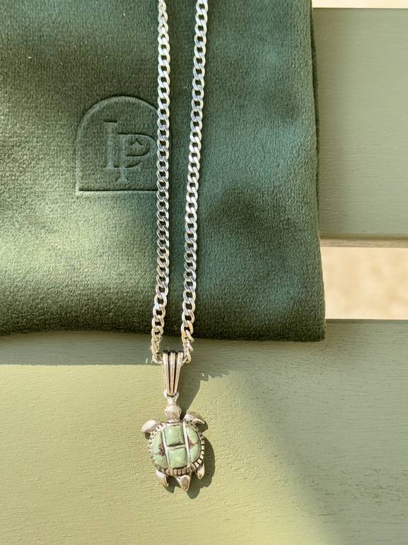 Light green Turquoise Turtle Necklace