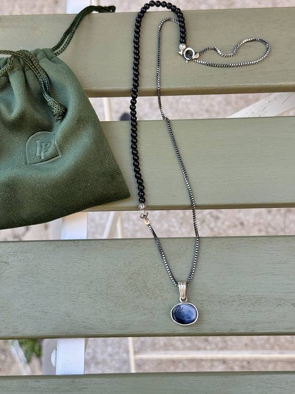 Black forest Necklace 