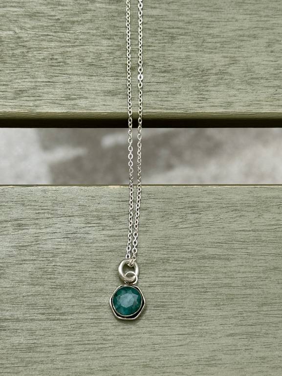 Emerald whisper 