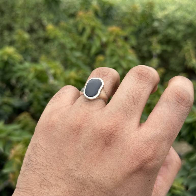 Noir Onyx Ring