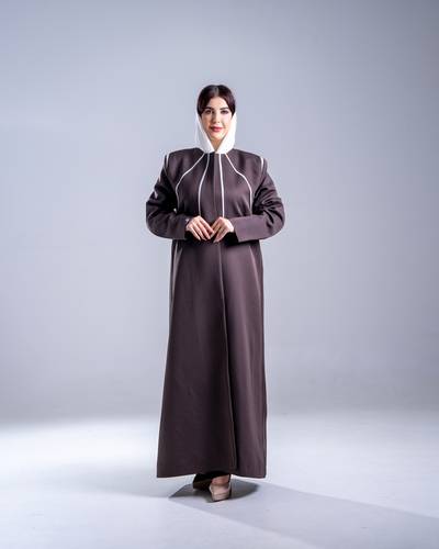 عباية خطوط رمادية