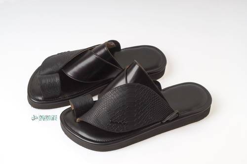 شرقـية جلَد نقشة CROCO لون أسود