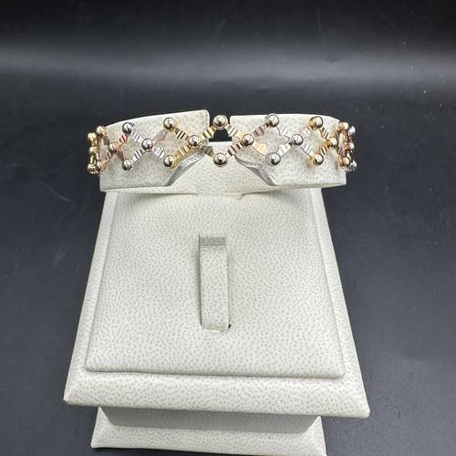 اسوارة ذهب عيار 18