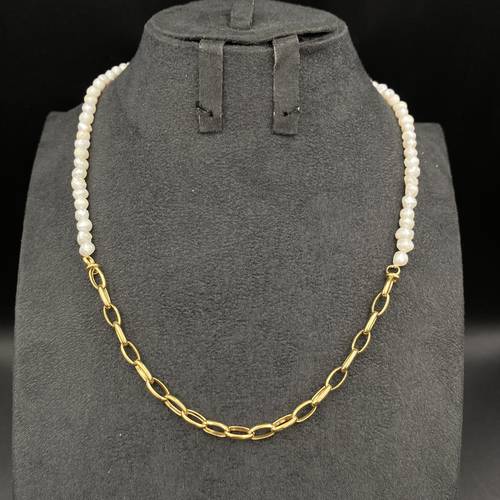Necklace 18k Gold with Cultured Pearls