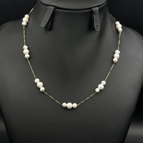 Necklace 18k Gold with Cultured Pearls
