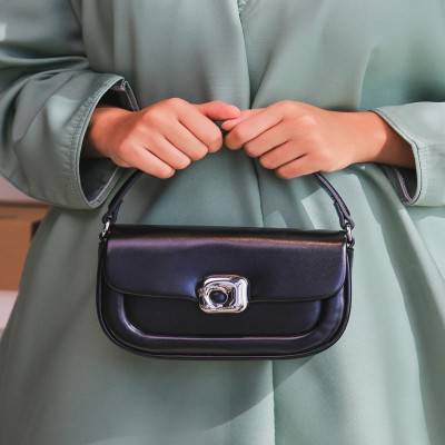 ‎ Women's bag in black