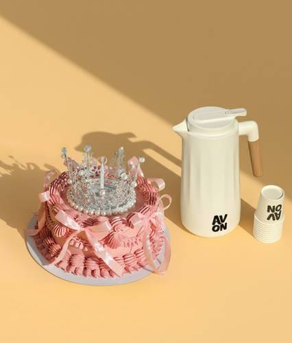Glitter cake package with warm drink✨
