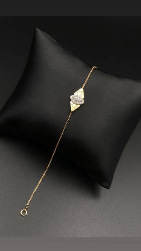 سوارة ذهب عيار 18