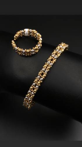 سوارة مع خاتم ذهب عيار 18