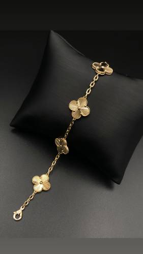 GOLD BRACELET K18