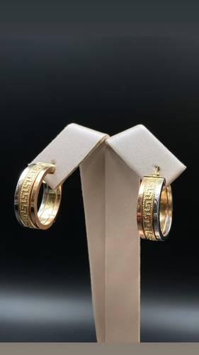 حلق ذهب عيار 18