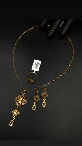 YELLOW GOLD HALF SET K21